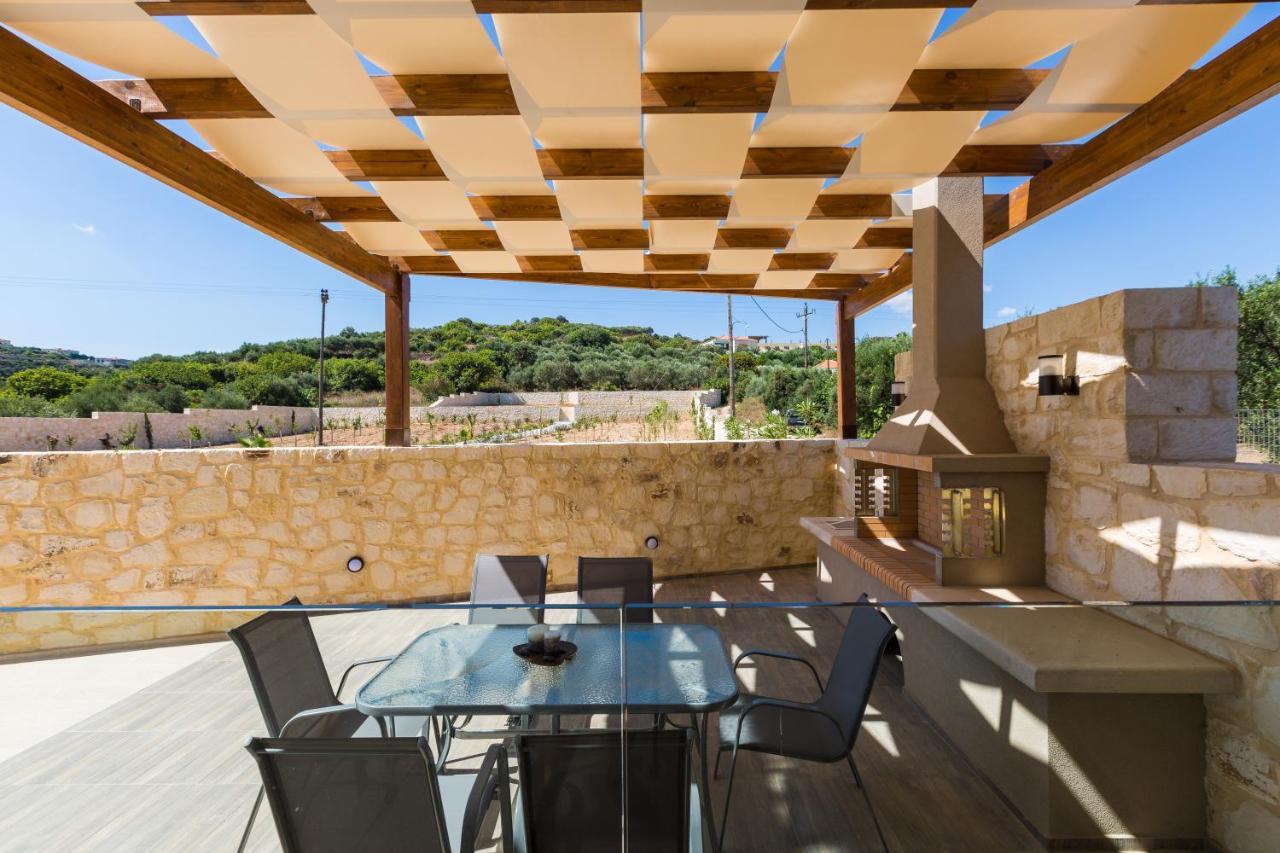 Eudora Luxury Stone Villa Almirida Exterior foto