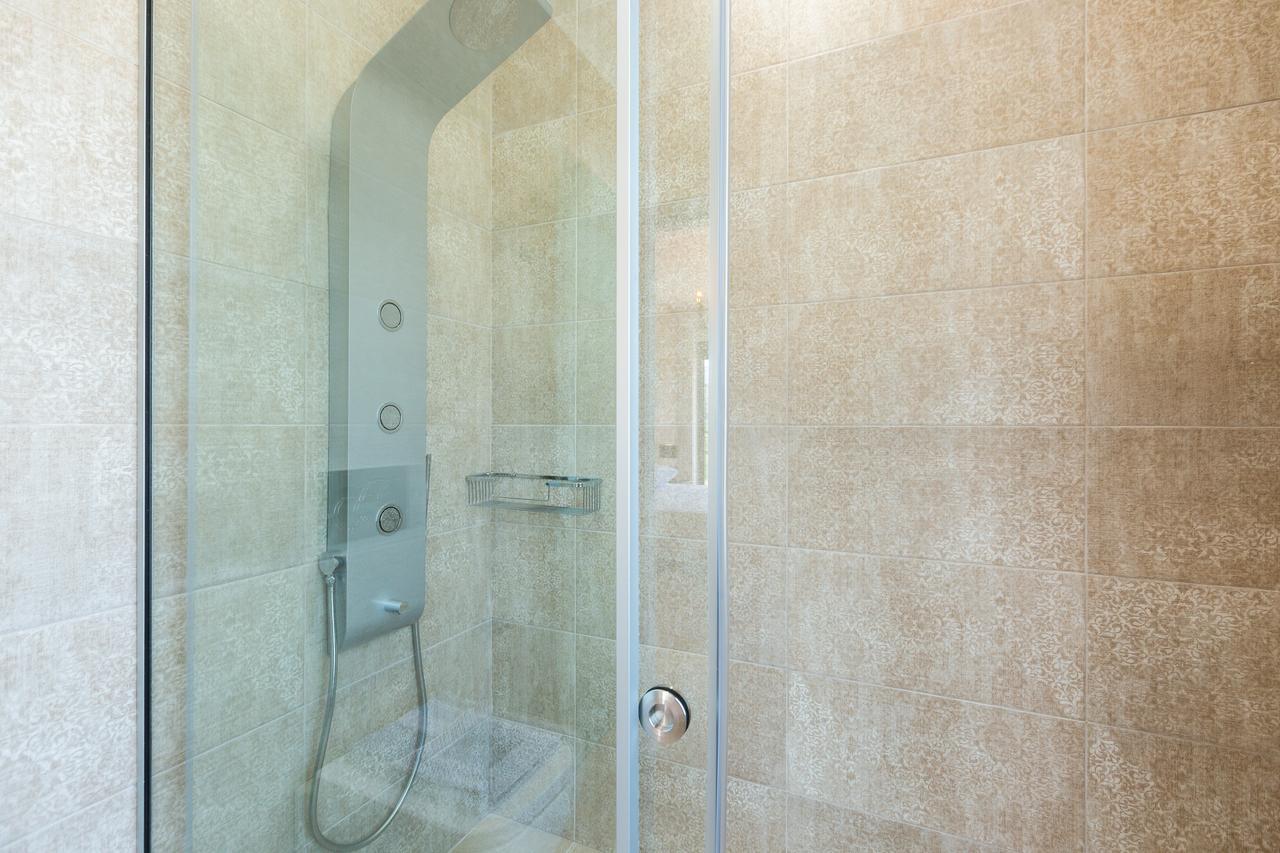 Eudora Luxury Stone Villa Almirida Exterior foto