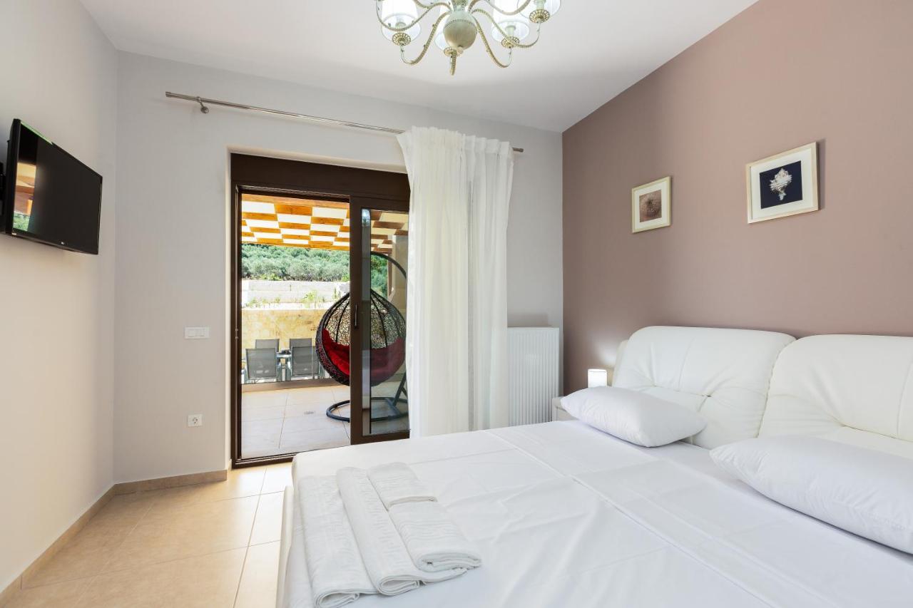 Eudora Luxury Stone Villa Almirida Exterior foto